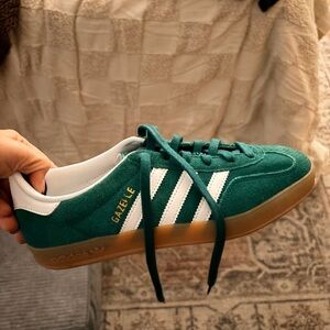 Adidas Gazelle Forest Green and White Shoes Like New